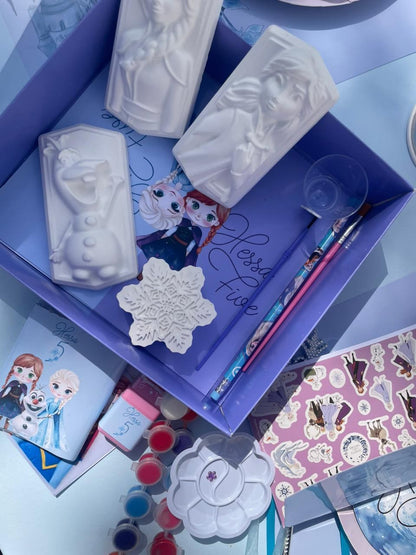 The Deluxe box