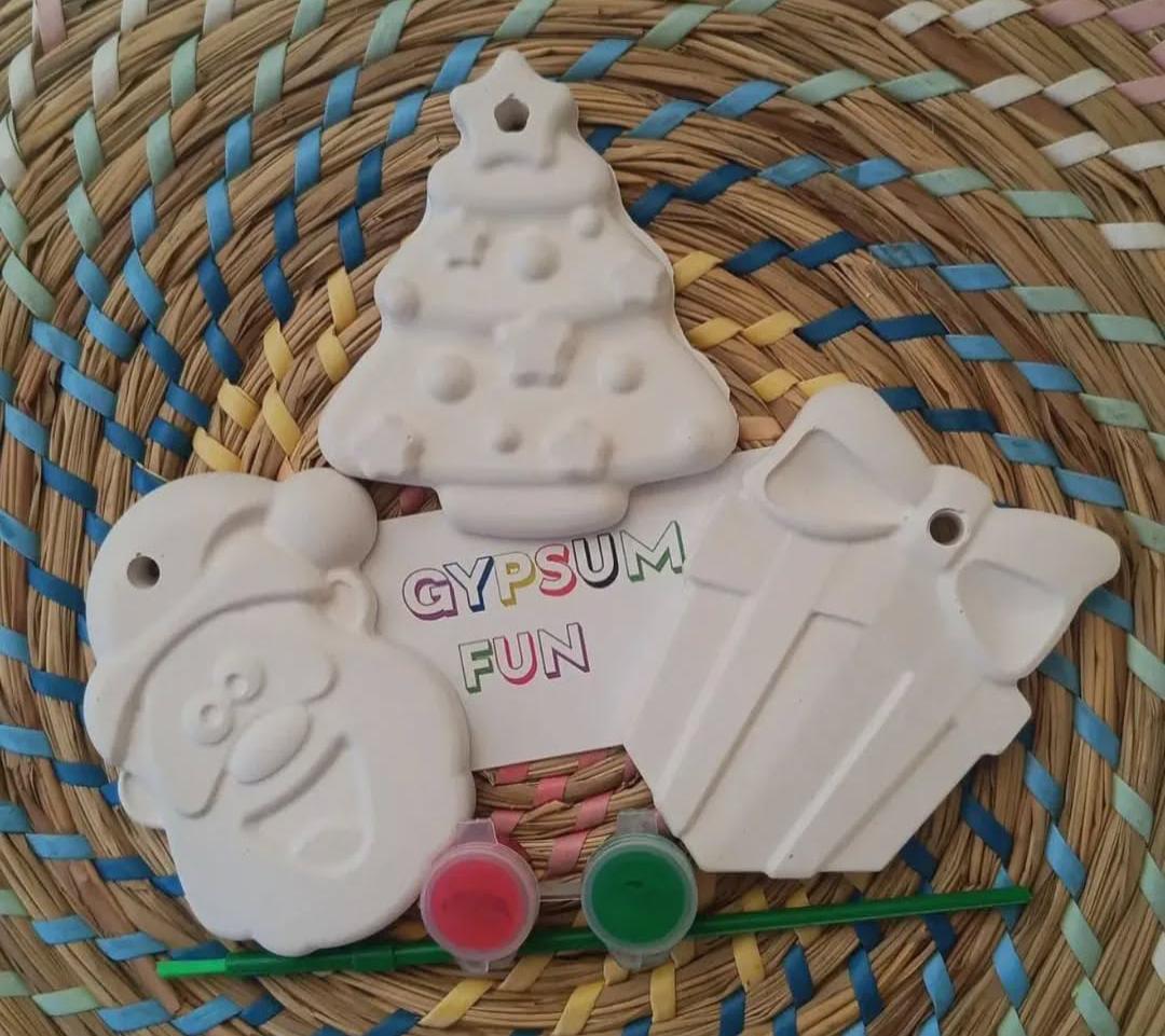 The ornament -set 0f 1 -